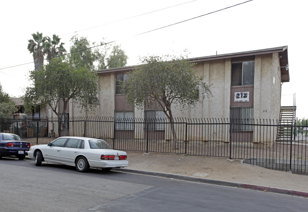 218 Willie James Jones Ave in San Diego, CA - Building Photo