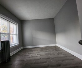 6633 S Ellis Ave in Chicago, IL - Building Photo - Building Photo