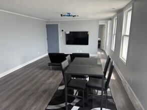 2800 Huntingdon Ave, Unit A in Baltimore, MD - Building Photo - Building Photo