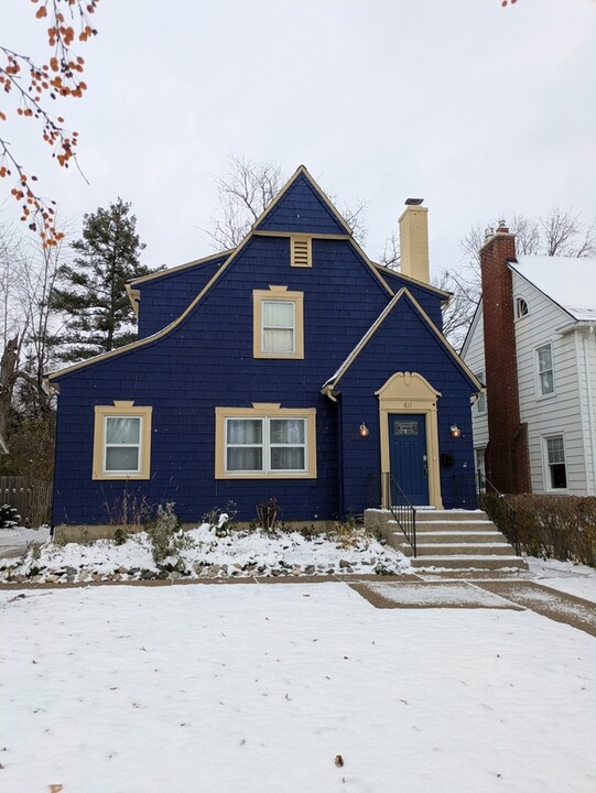 811 Rose Ave in Ann Arbor, MI - Building Photo