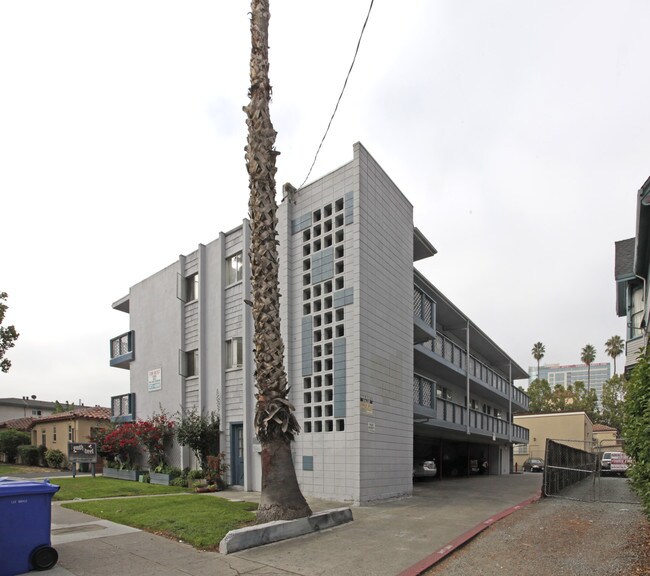 Fourth Street Apartments in San Jose, CA - Foto de edificio - Building Photo