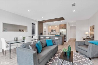 6150 S Champlain Ave in Chicago, IL - Building Photo - Building Photo