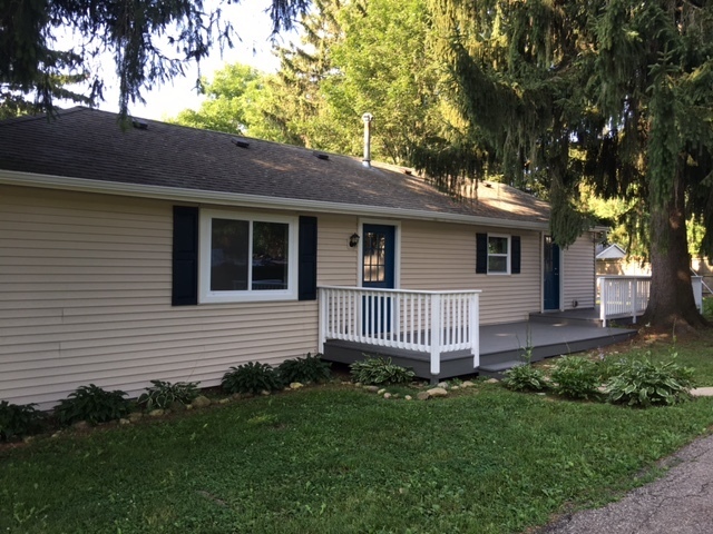 N3219 Vine Rd in Lake Geneva, WI - Building Photo
