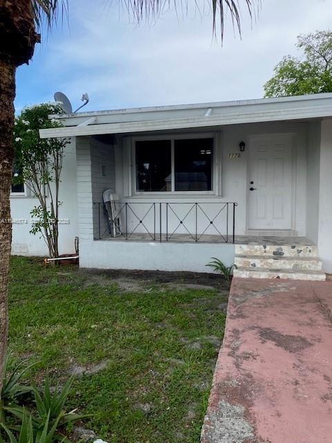 1170 NW 90th St in Miami, FL - Building Photo - Building Photo