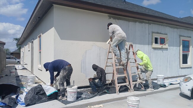 414 Lotto Ln, Unit 3 in Edinburg, TX - Building Photo - Building Photo