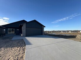 4833 N Vassar Ave in Wichita, KS - Building Photo