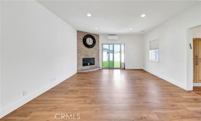 16707 Moorpark St in Los Angeles, CA - Building Photo - Building Photo