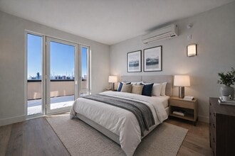 91 Bruckner Blvd in Bronx, NY - Foto de edificio - Building Photo