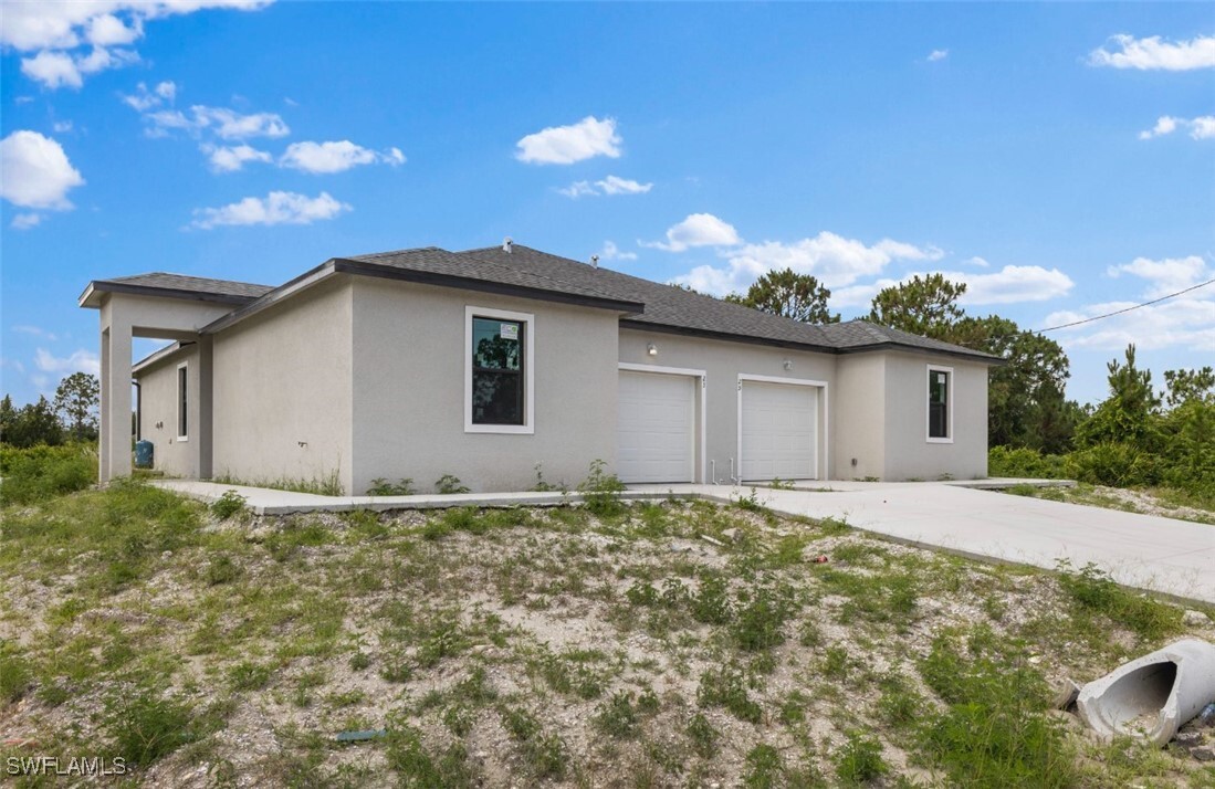 1135 Harvest Ave in Lehigh Acres, FL - Building Photo