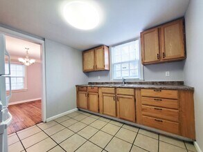 3421 Ashby Rd in Shaker Heights, OH - Building Photo - Building Photo