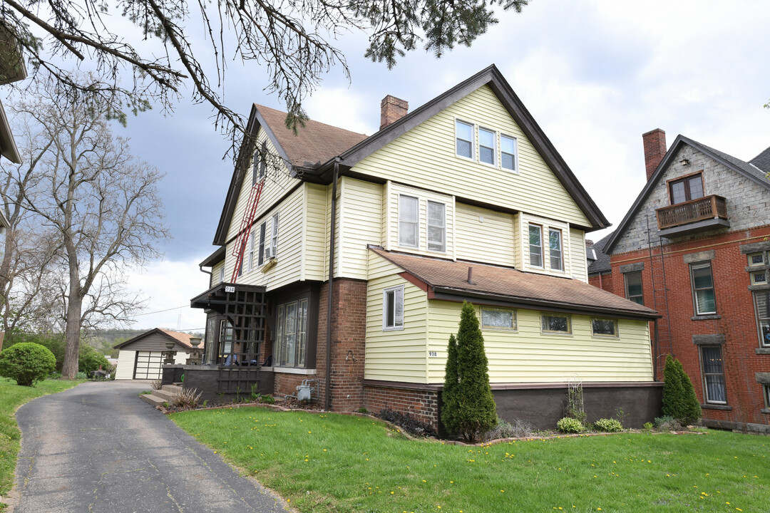 938 Maple Ave in Zanesville, OH - Building Photo