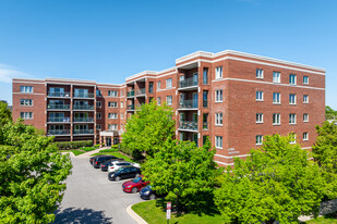 Glen Lake Condominiums Apartments