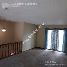 3539 SW Eveningside Dr in Topeka, KS - Building Photo - Building Photo