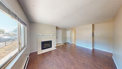 2817 King St, Unit C in Colorado Springs, CO - Building Photo - Building Photo
