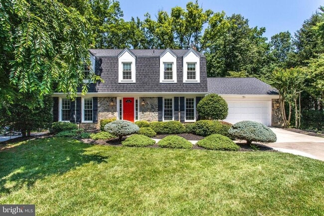 property at 1646 Montmorency Dr