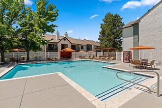 Cottonwood Apartments in Salt Lake City, UT - Building Photo - Building Photo