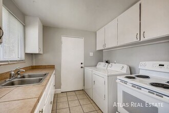 1395 Lansing St in Aurora, CO - Building Photo - Building Photo