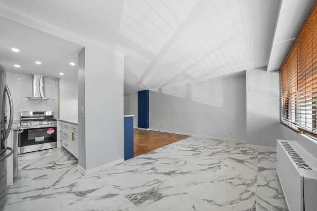 201 St Pauls Ave in Jersey City, NJ - Building Photo - Building Photo