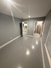 4855 Fairfield Ave S in St. Petersburg, FL - Building Photo - Building Photo