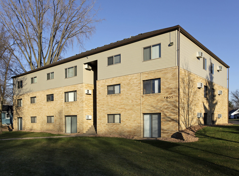 Terrace View Apartments in St. Cloud, MN - Foto de edificio