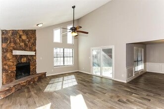 330 Cedar Creek Dr in Duncanville, TX - Building Photo - Building Photo