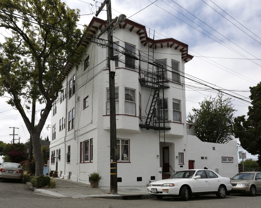 2004-2010 Emerson St in Berkeley, CA - Foto de edificio
