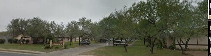 611 S Leo Ave in La Joya, TX - Building Photo - Building Photo