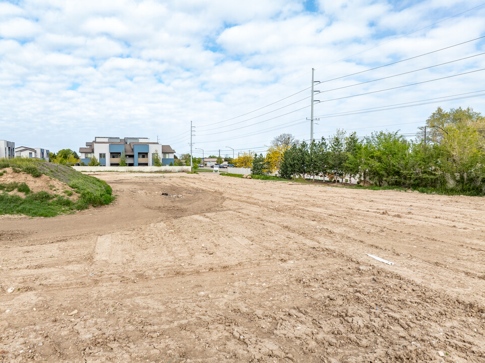 Movado Meridian in Meridian, ID - Building Photo