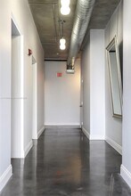 10 SW South River Dr in Miami, FL - Building Photo - Building Photo