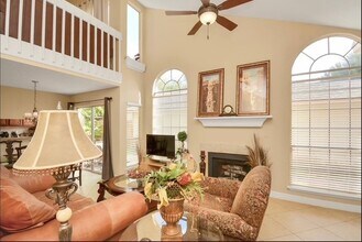 16614 Rock E Dr in Houston, TX - Foto de edificio - Building Photo