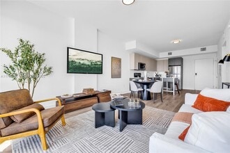 3801 N Dixie Hwy in Oakland Park, FL - Building Photo - Building Photo