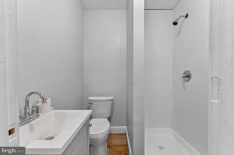 11 N Willow St in Trenton, NJ - Building Photo - Building Photo