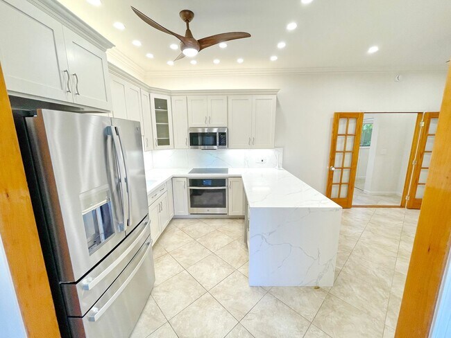 1625 Halama St in Kihei, HI - Building Photo - Building Photo