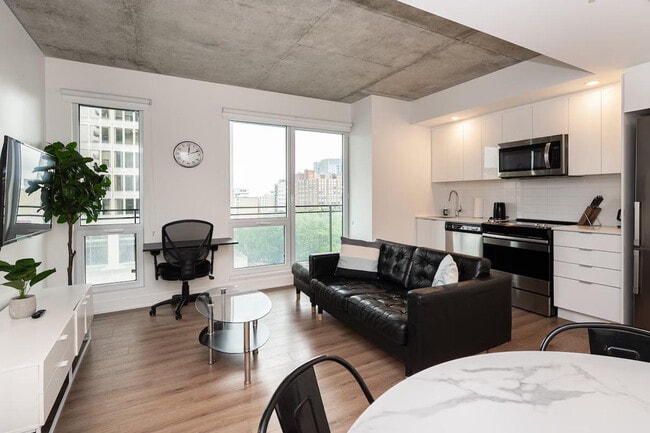1475 Rue St-Hubert