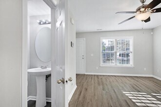 413 Caldwell Loop in Jacksonville, NC - Building Photo - Building Photo