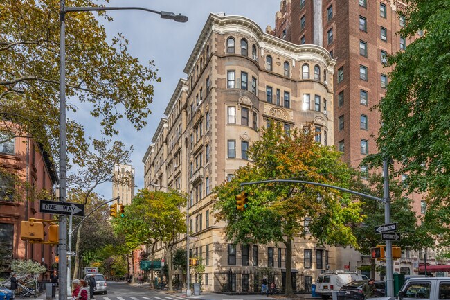 Florence Court Cooperative in Brooklyn, NY - Building Photo - Building Photo