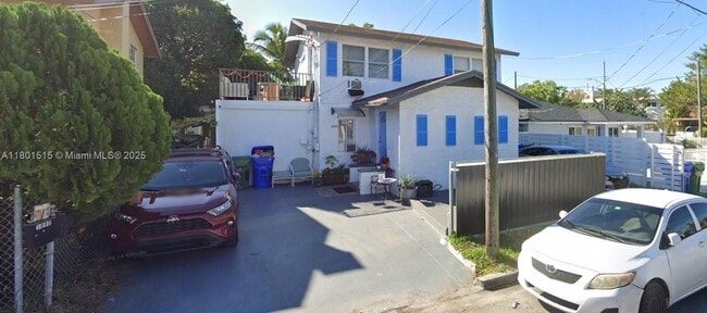 1890 NW 1st St