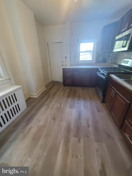 464 E Cosgrove St Photo