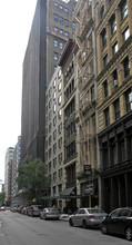 42 E 12th St in New York, NY - Building Photo - Building Photo