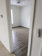 37216 Clinton Ave in Dade City, FL - Building Photo - Building Photo