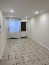 42-35 65th St, Unit 2B in Queens, NY - Building Photo - Building Photo