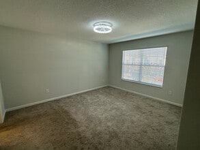 10965 Quickwater Ct in Riverview, FL - Foto de edificio - Building Photo