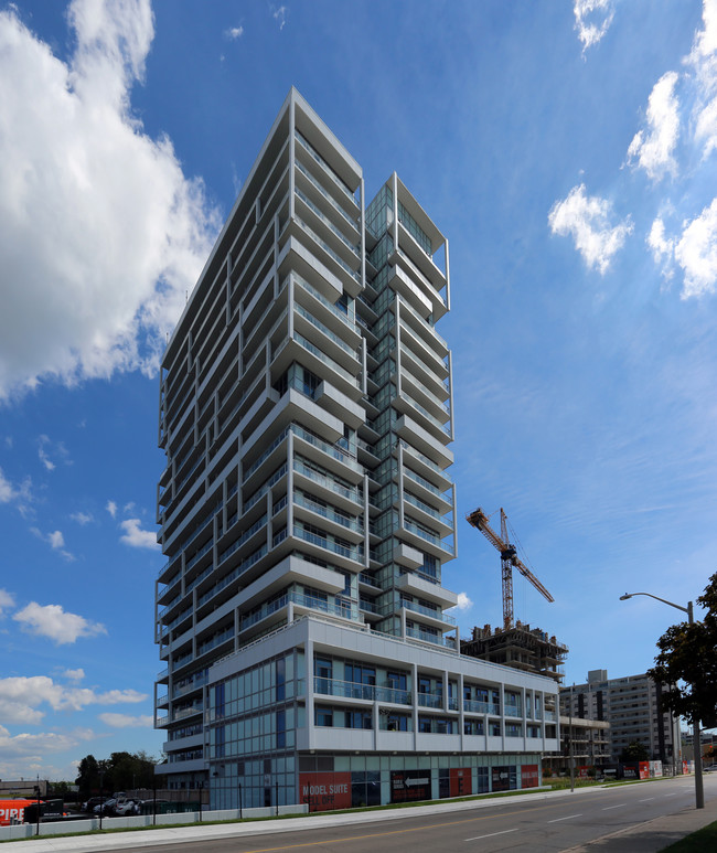 Rain Tower in Oakville, ON - Building Photo - Primary Photo