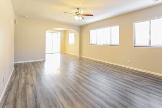 17041 W Aberdeen Dr in Surprise, AZ - Building Photo - Building Photo