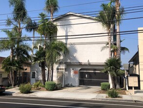 1535 Obispo Ave in Long Beach, CA - Building Photo - Building Photo