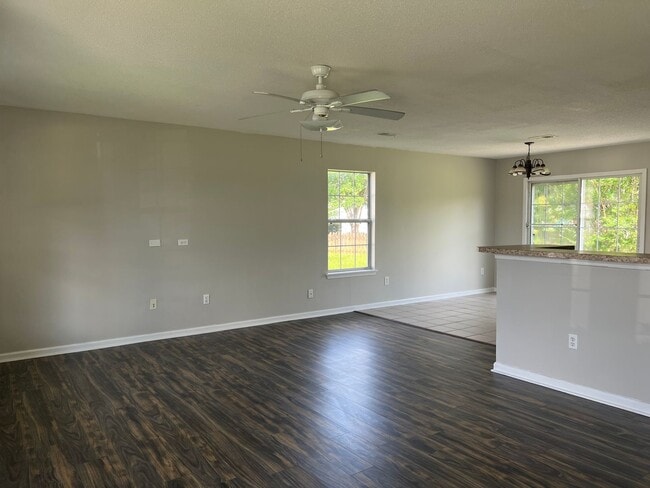property at 5020 Sandlake Ct