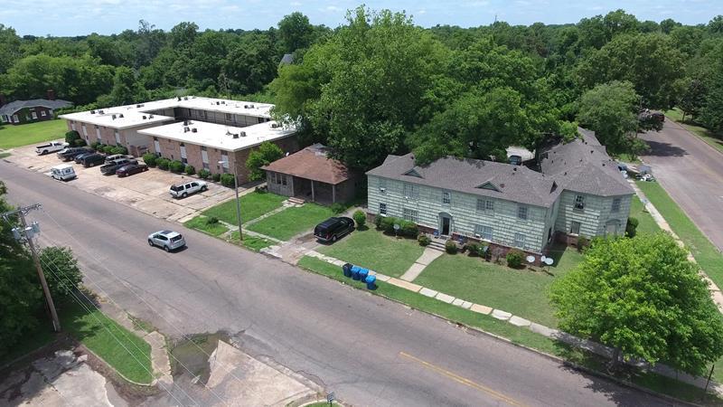 Kincade Apartments in Clarksdale, MS - Building Photo