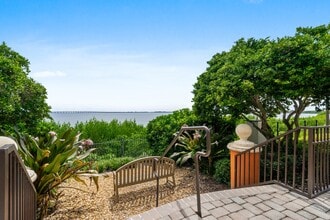 Bayside Arbors of Clearwater in Clearwater, FL - Building Photo - Building Photo