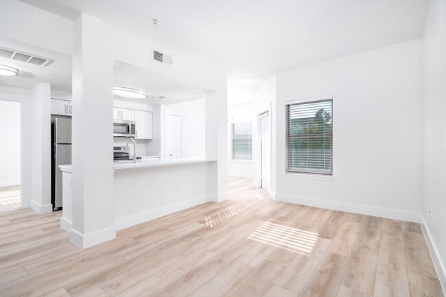 The Villages at Lost Creek in San Antonio, TX - Building Photo - Building Photo