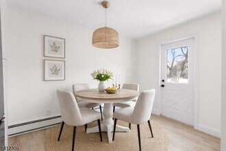 676 Chestnut St in Kearny, NJ - Foto de edificio - Building Photo